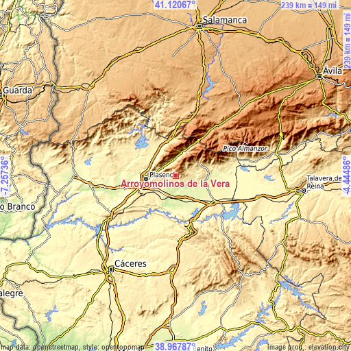 Topographic map of Arroyomolinos de la Vera