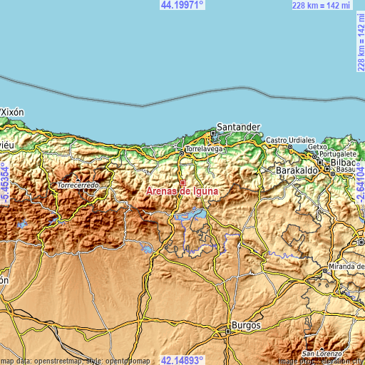 Topographic map of Arenas de Iguña