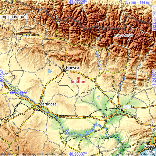 Topographic map of Antillón