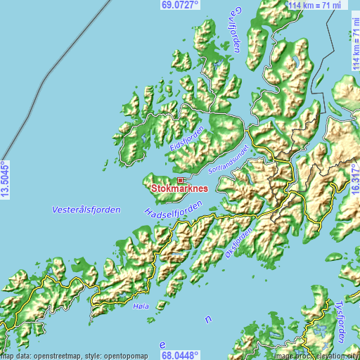 Topographic map of Stokmarknes