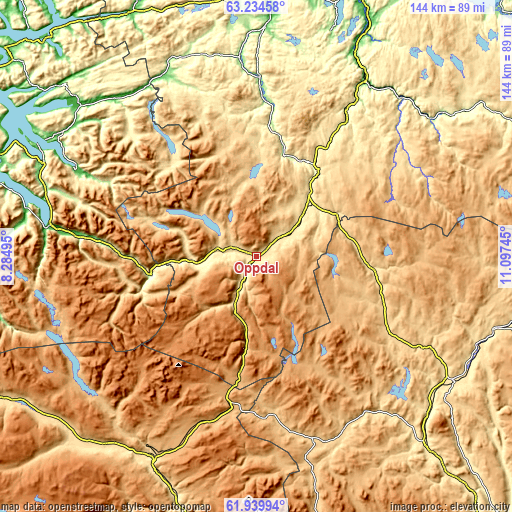 Topographic map of Oppdal