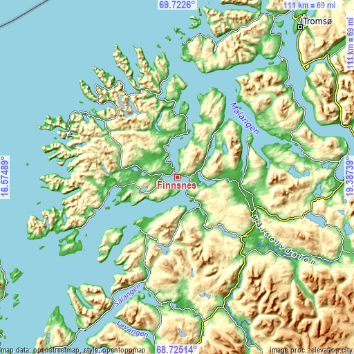 Topographic map of Finnsnes