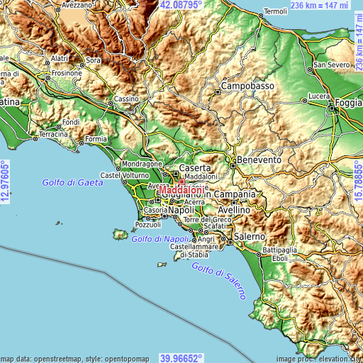 Topographic map of Maddaloni