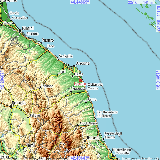 Topographic map of Loreto
