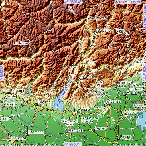 Topographic map of Dro