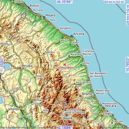 Topographic map of Colmurano