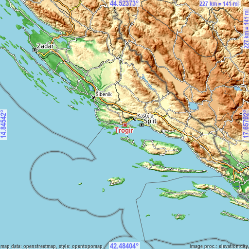 Topographic map of Trogir