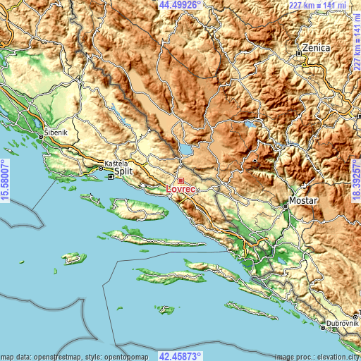 Topographic map of Lovreć