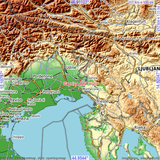 Topographic map of Capriva del Friuli