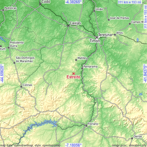 Topographic map of Estreito