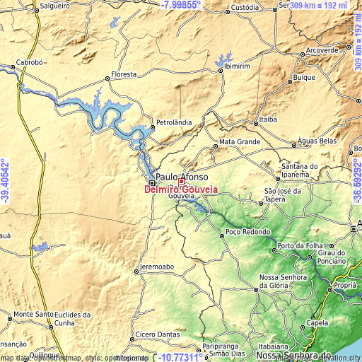 Topographic map of Delmiro Gouveia