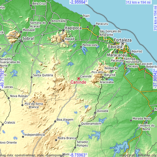 Topographic map of Canindé