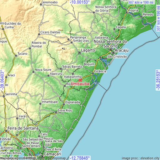 Topographic map of Umbaúba