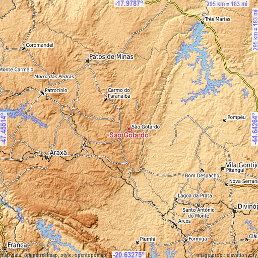 Topographic map of São Gotardo