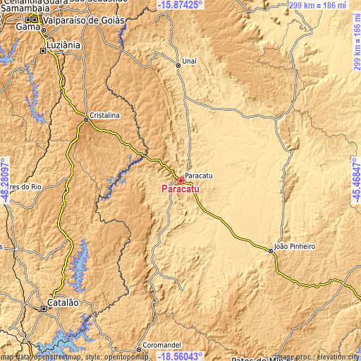 Topographic map of Paracatu