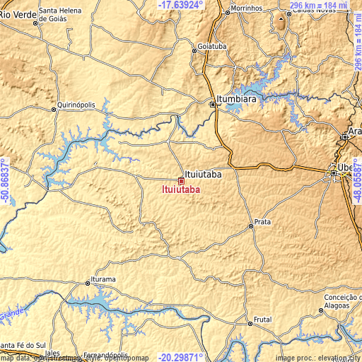 Topographic map of Ituiutaba