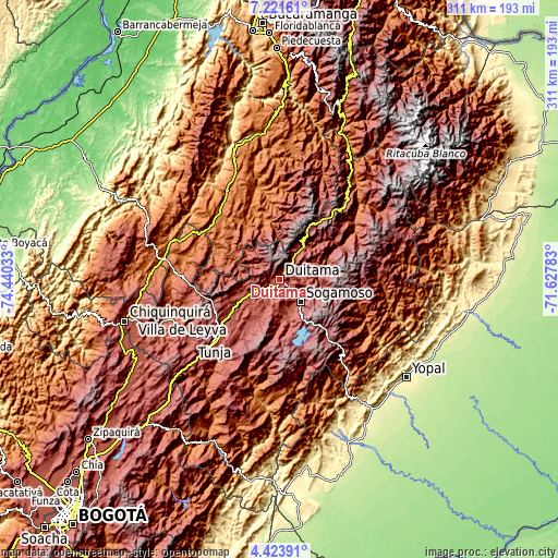 Topographic map of Duitama