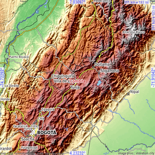 Topographic map of Combita