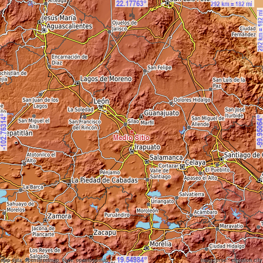 Topographic map of Medio Sitio