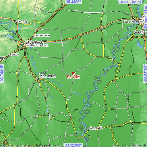 Topographic map of De Witt