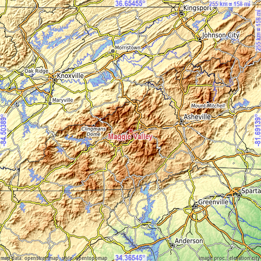 Topographic map of Maggie Valley