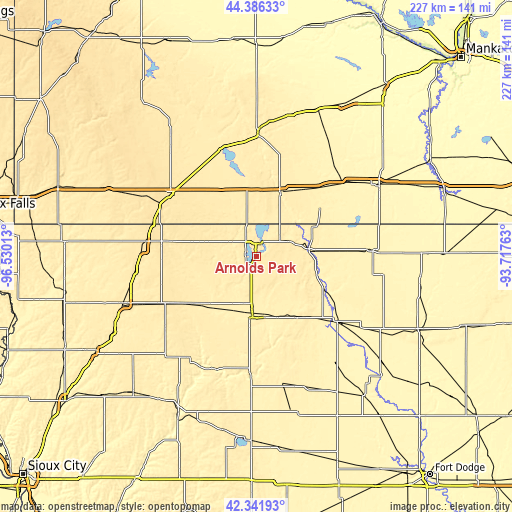 Topographic map of Arnolds Park