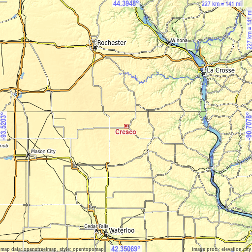 Topographic map of Cresco