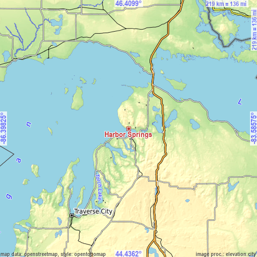 Topographic map of Harbor Springs