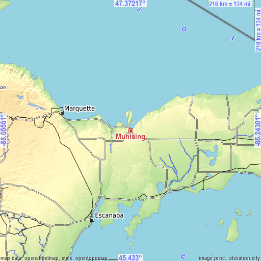 Topographic map of Munising