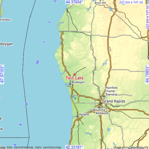 Topographic map of Twin Lake