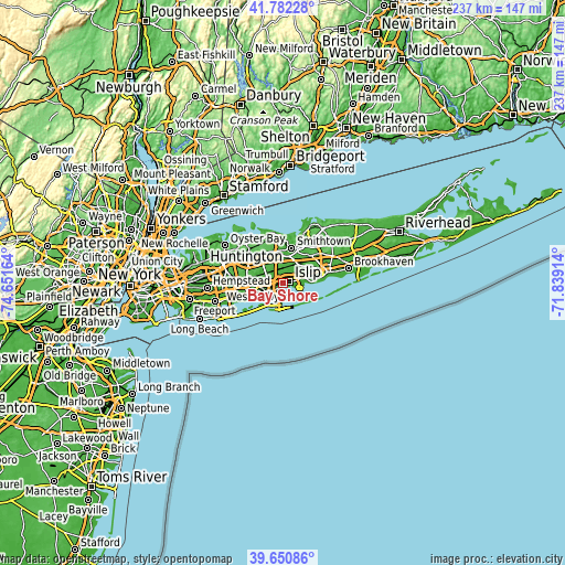 Topographic map of Bay Shore