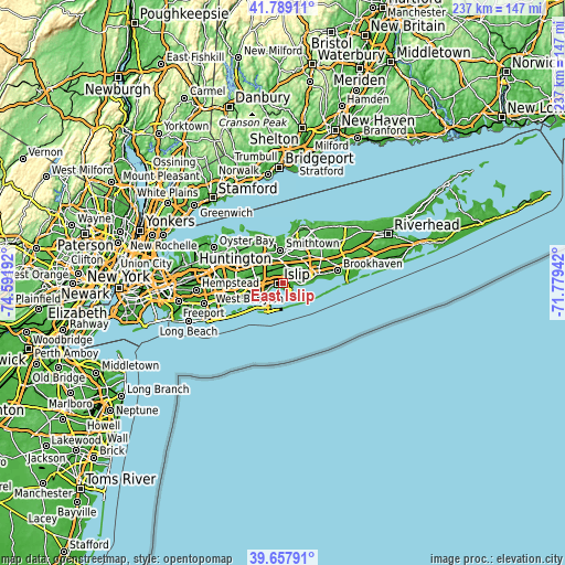 Topographic map of East Islip