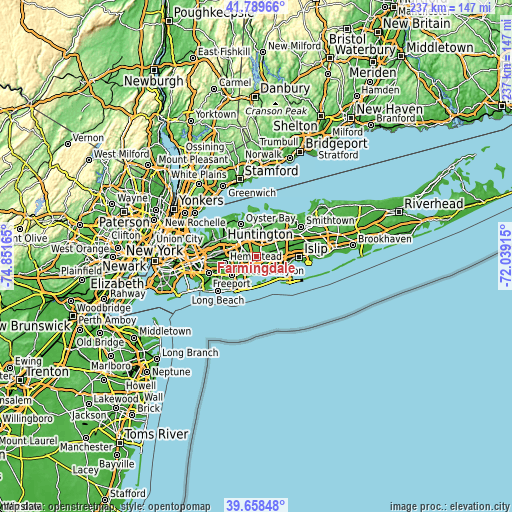 Topographic map of Farmingdale