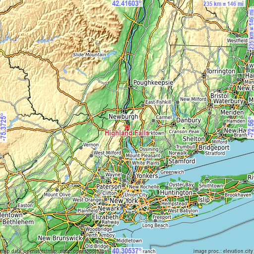 Topographic map of Highland Falls