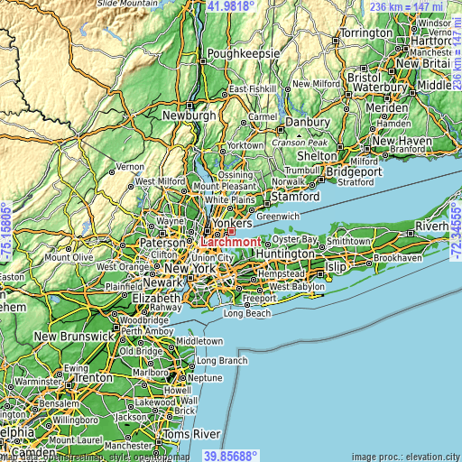 Topographic map of Larchmont