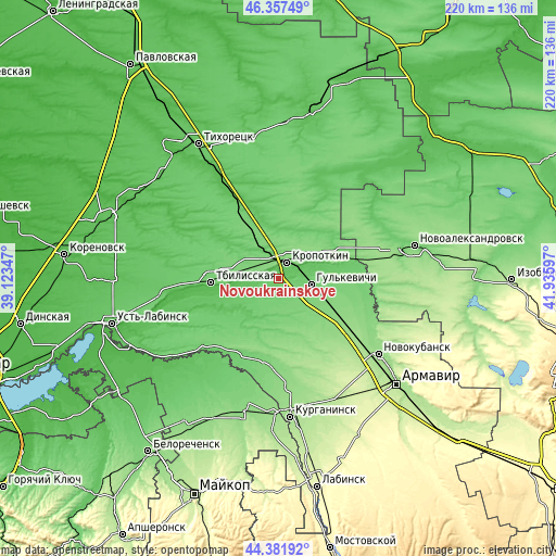 Topographic map of Novoukrainskoye