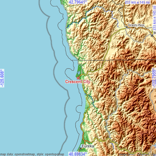 Topographic map of Crescent City