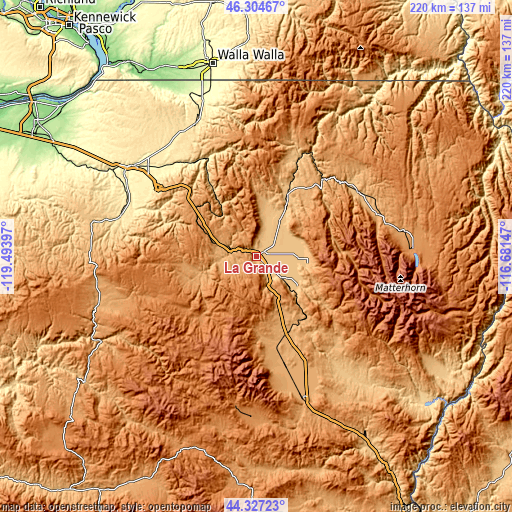 Topographic map of La Grande