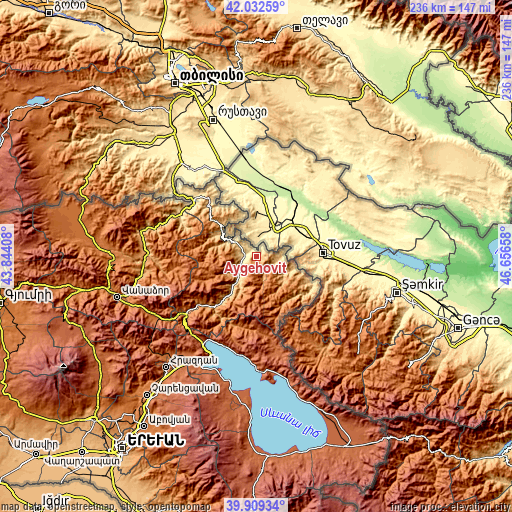 Topographic map of Aygehovit