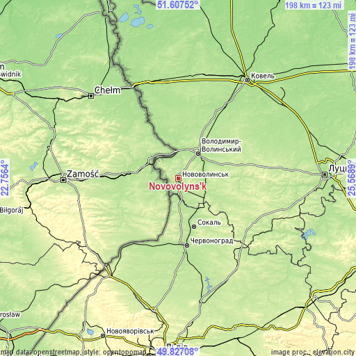 Topographic map of Novovolyns’k