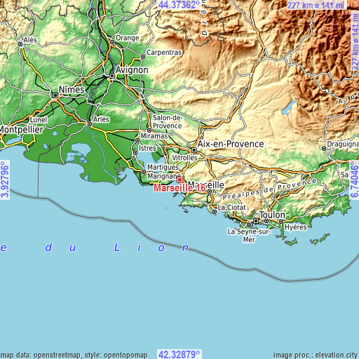 Topographic map of Marseille 16