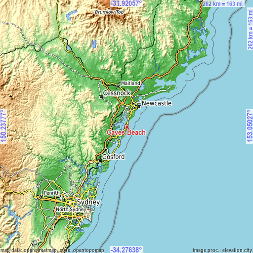 Topographic map of Caves Beach