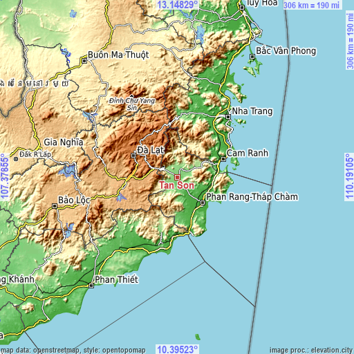 Topographic map of Tân Sơn