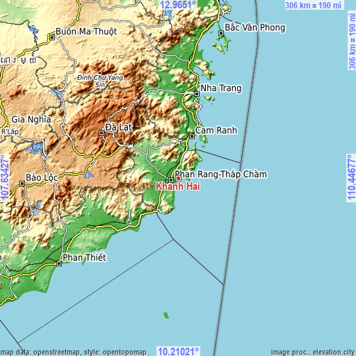 Topographic map of Khánh Hải